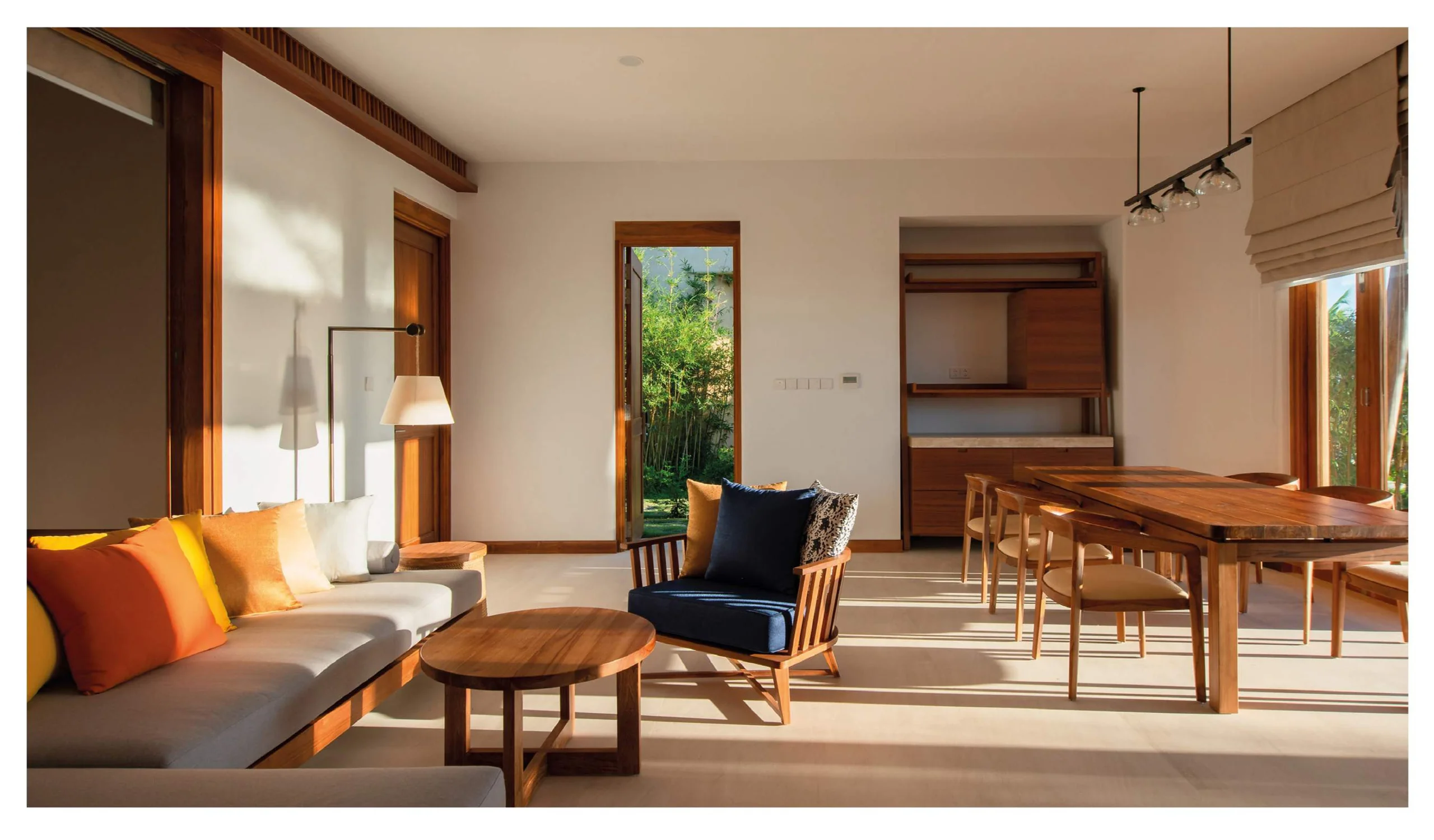 Ana Mandara Cam Ranh — interior details, view 1