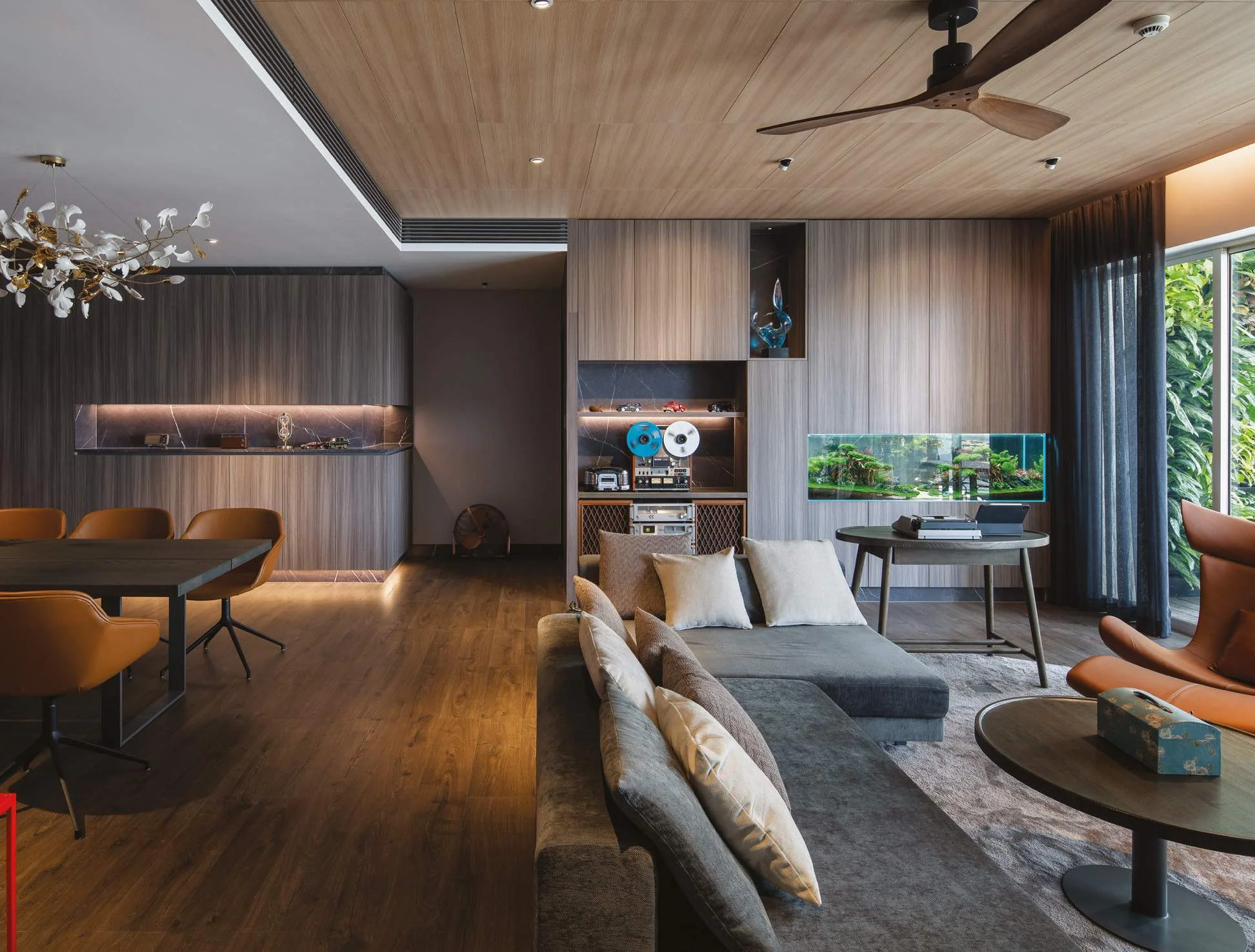 The Estella Apartment — interior details, view 1