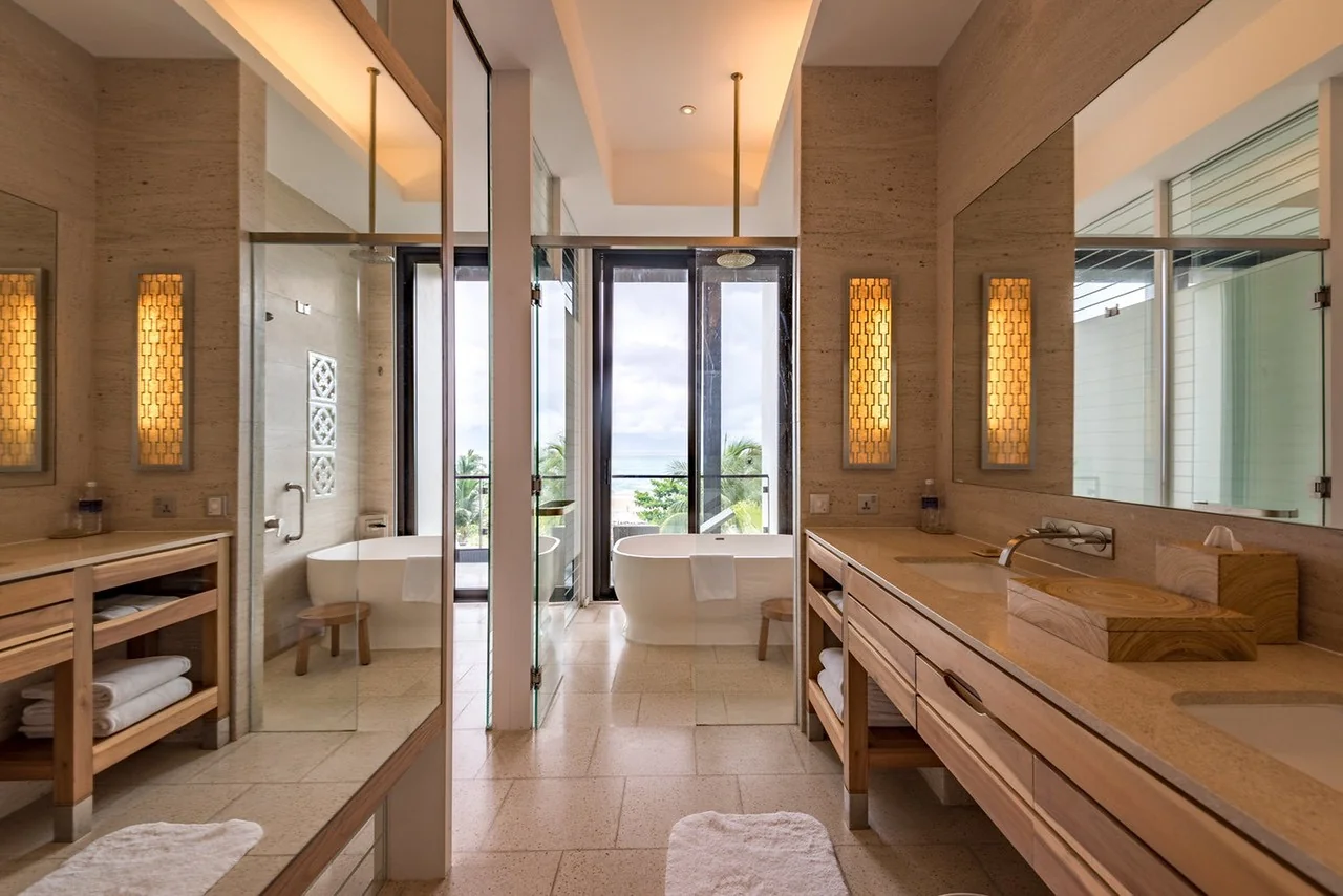 Hyatt Regency Danang Resort & Spa — interior details, view 1